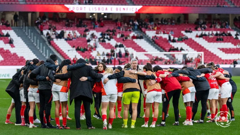 Benfica-jogadoras.jpg