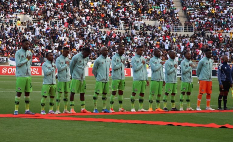 Marumo-Gallants-lining-up-in-the-Carling-Knockout-final-770x470